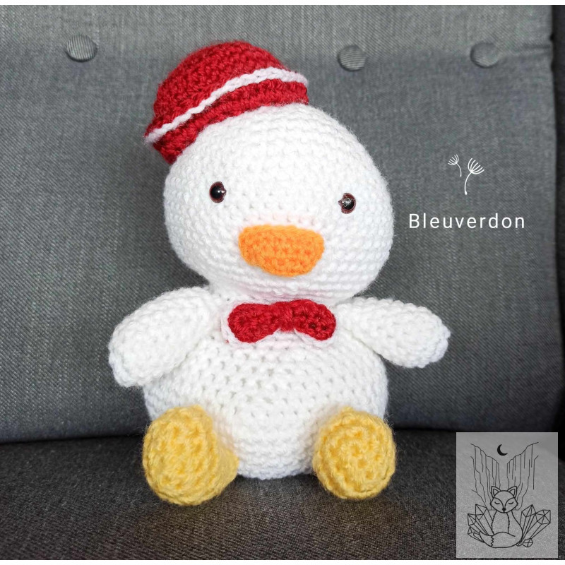 DESTOCKAGE prix mini , peluche canard fait main au crochet