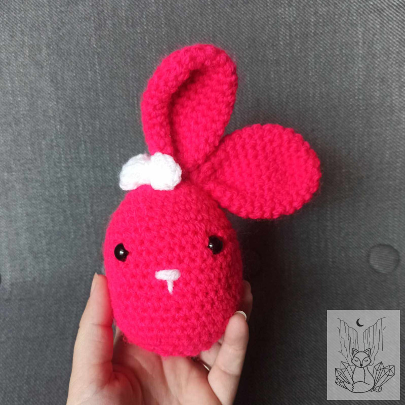 DESTOCKAGE prix mini , peluche lapin fait main au crochet