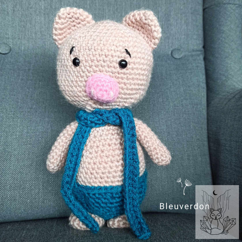 Amigurumi cochon , peluche cochon au crochet