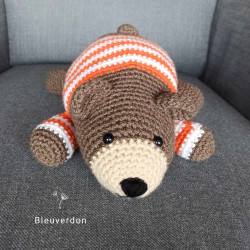 Amigurumi ours couché ,...
