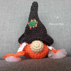 Peluche gnome citrouille...