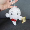 Peluche fantome fait main au crochet. Amigurumi sorcière