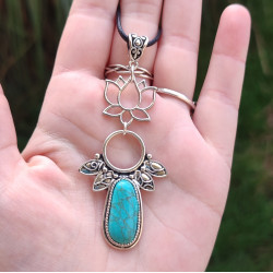Collier fantaisie lotus