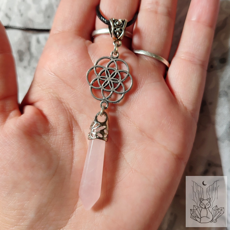 Collier quartz rose et fleur de vie