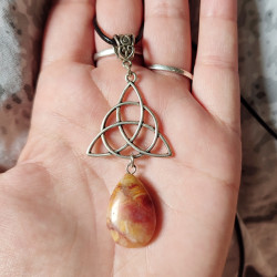 Collier agate celtique