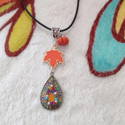 Collier fantaisie feuille...