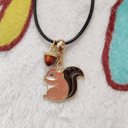 Collier fantaisie écureuil