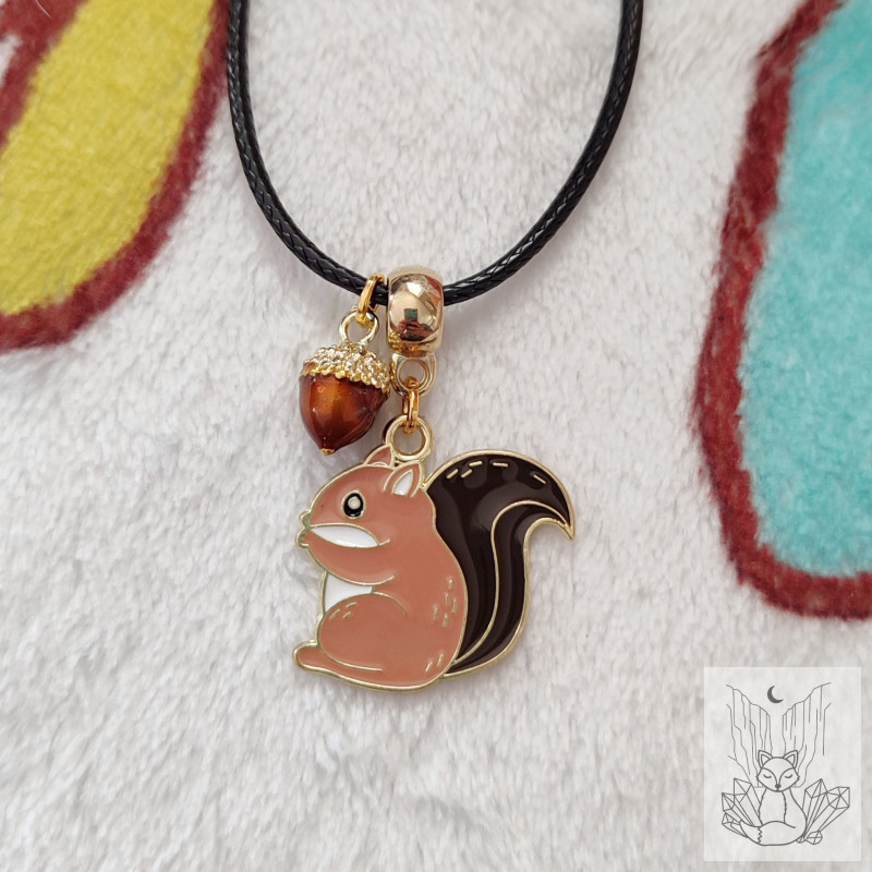 Collier fantaisie écureuil