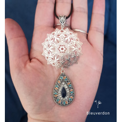 Collier fantaisie esprit...