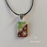 Collier résine et bois féerie hivernale