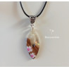 Collier résine et bois féerie florale