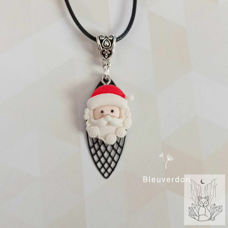 Collier fantaisie de noël-père noël